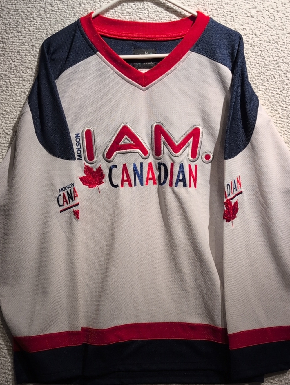 Canadian Molson Men’s White, Red & Navy Hockey Jersey XL